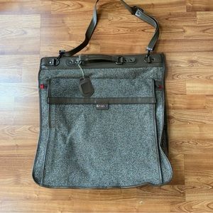 Frontier suit carrier luggage bag